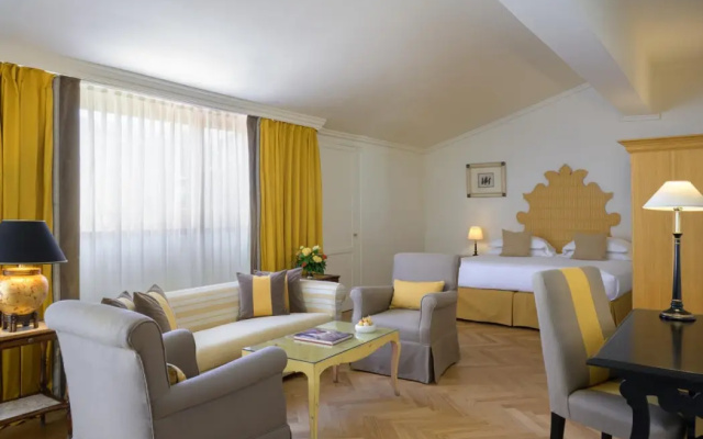 Grand Hotel Continental Siena – Starhotels Collezione