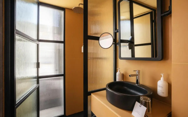 Inspira Santos Boutique