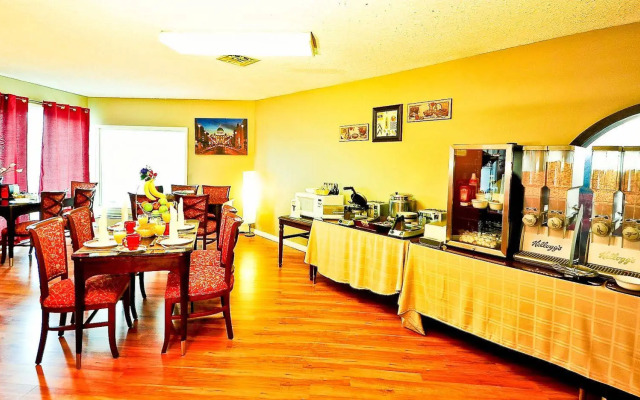 Cloud 9 Inn
