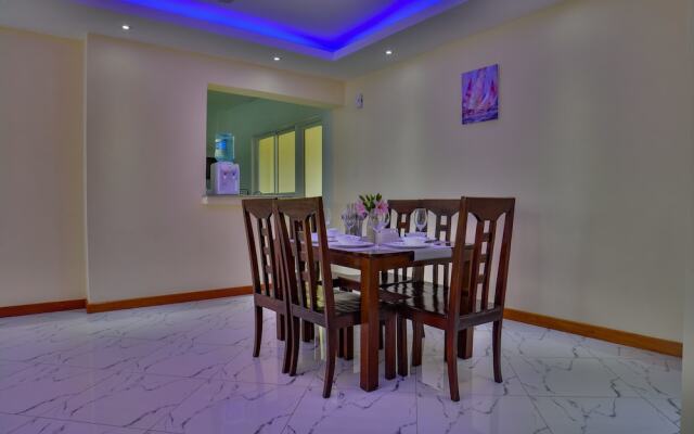The Kingsley Apartment -Nyali