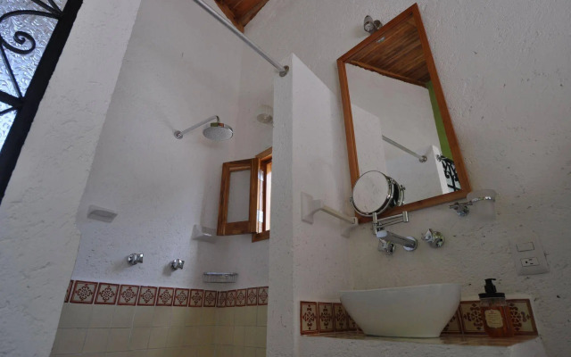 Casa de Zari B&B