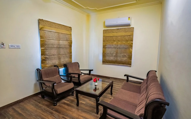Glitz Ranthambore Safari Resort