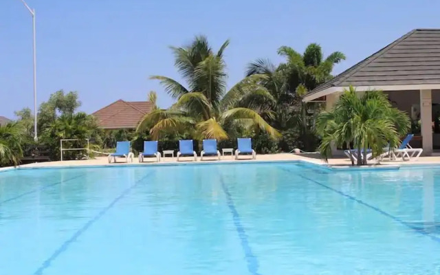 Coolshade Villa at Richmond