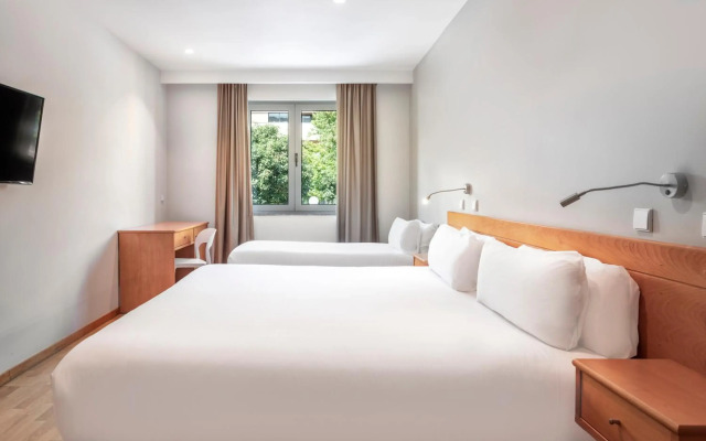 B&B Hotel Braga Lamacaes