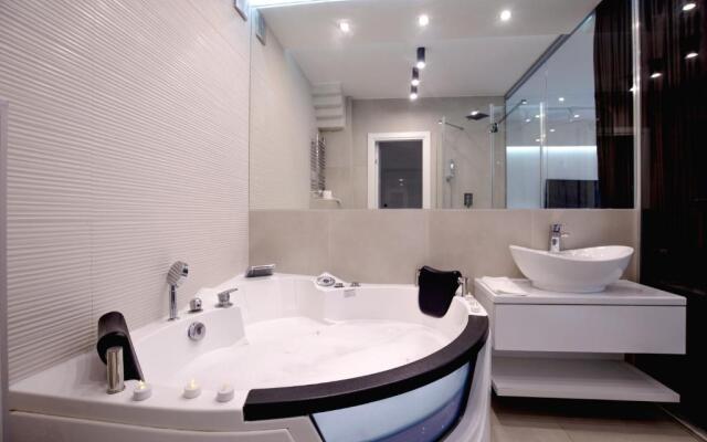 Luxury Boutique City Center Apartments