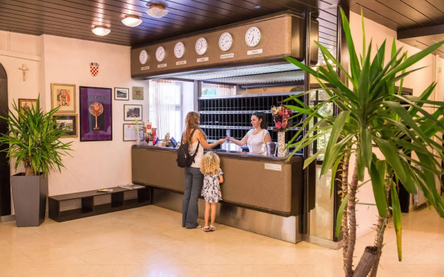 Hotel Sumratin