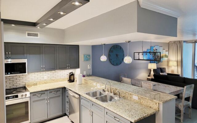 Emerald Beach 1036 - Turquoise Turtle