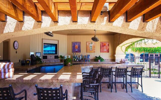 Scottsdale Plaza Resort