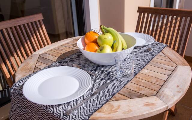 A07 - Seaview and Pool Luxury apartment by DreamAlgarve
