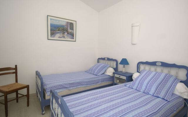 Majestic Villa in Mouans-Sartoux with Swimming Pool
