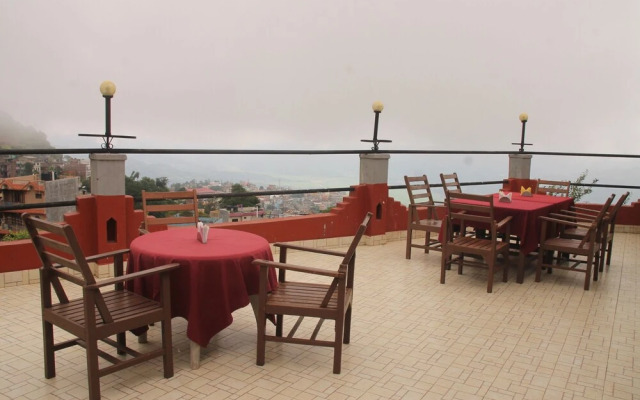 Hotel Srinagar