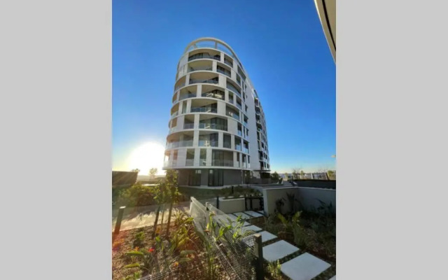 Ellipse Waterfall Upmarket Apartment