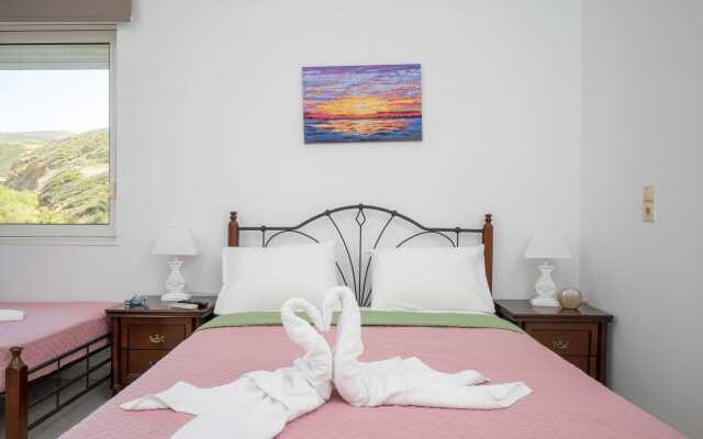 Almy Beach Hotel