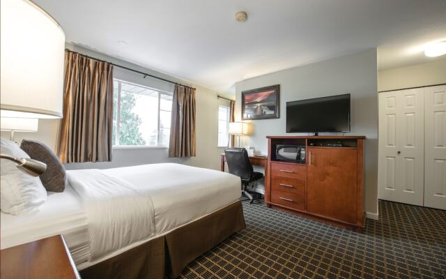 Gibsons Garden Hotel