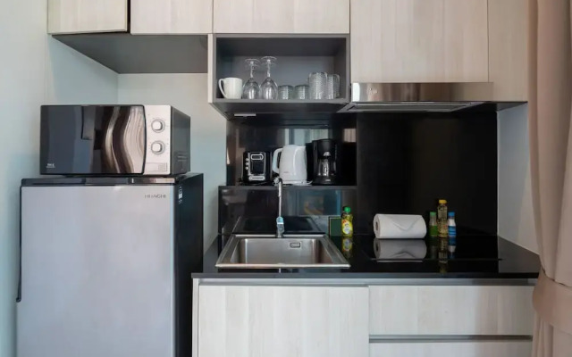 Tropical View Apartment C36 at Oceana