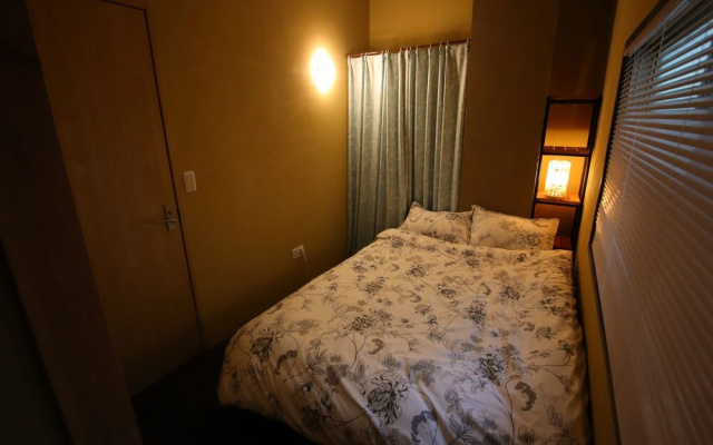 Running Bare Hostel – Guest Rooms – Fuji