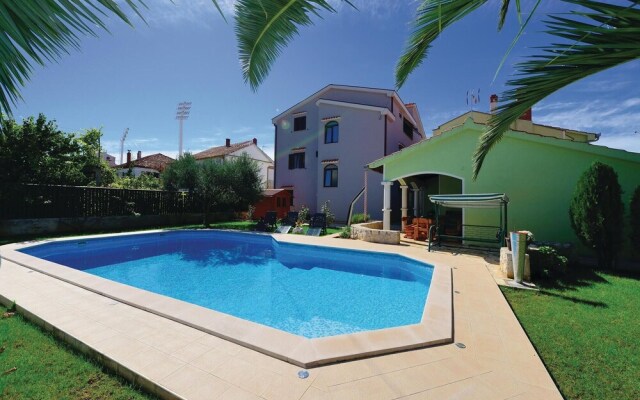 Amazing Home in Zadar With Wifi and 2 Bedrooms