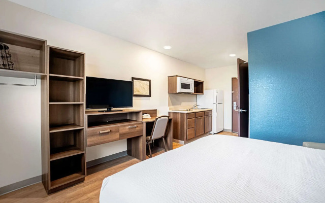 WoodSpring Suites Naples