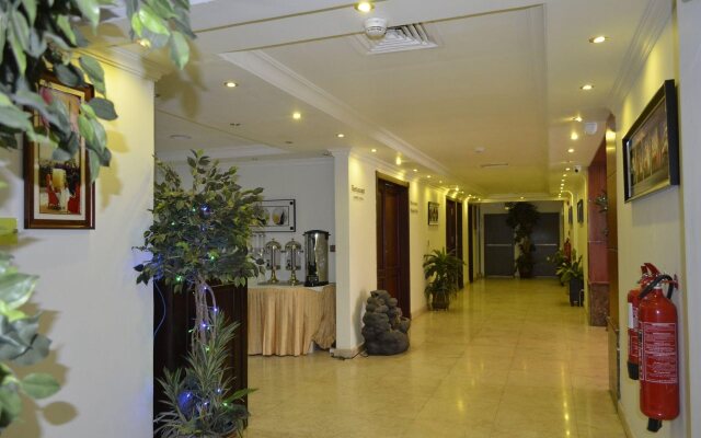 Belle Vue Inn Hotel & Suites
