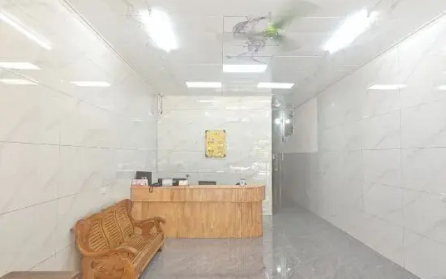 Jinlong Hostel (Litang Station)