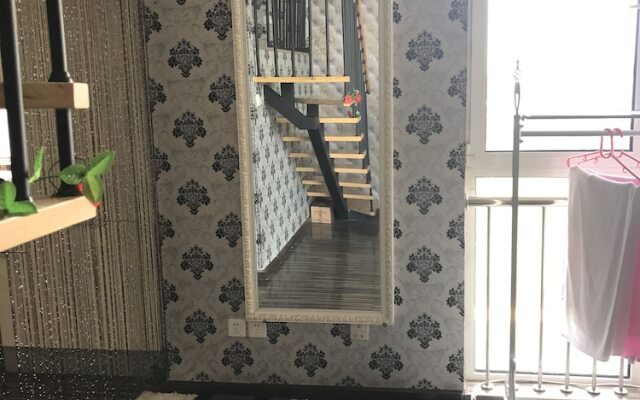 Jason Home black noble