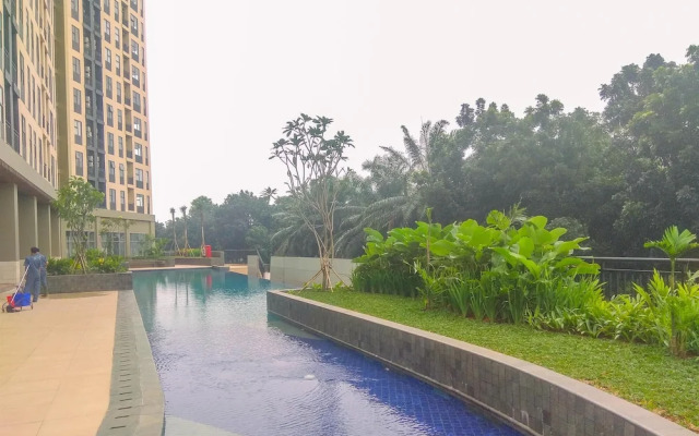 Great Deal And Homey Studio Transpark Cibubur Apartment