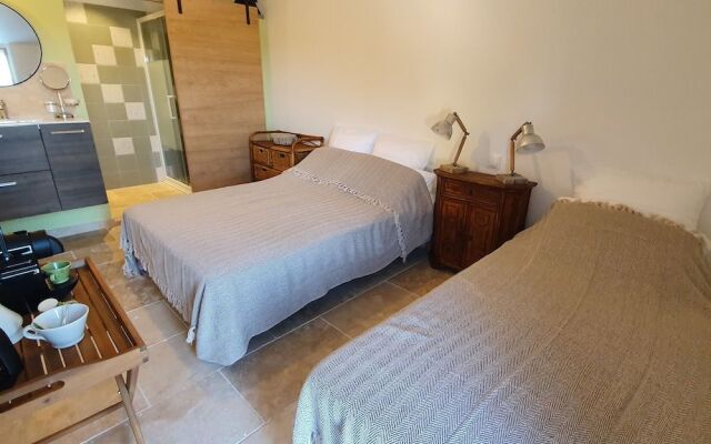 Domaine les Bayles - Chambres d'hôtes