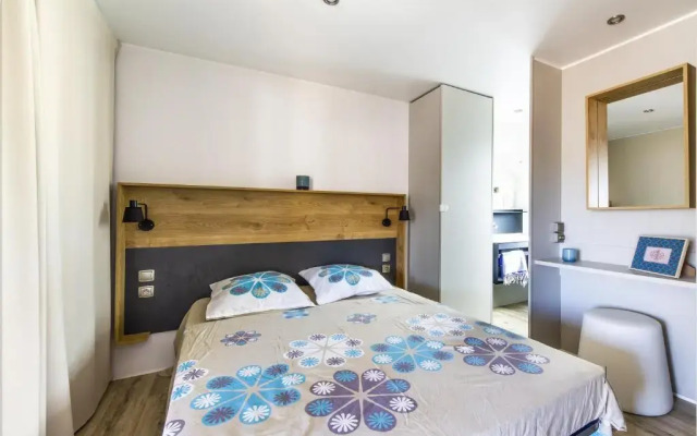 Camping Paradis Le Pearl