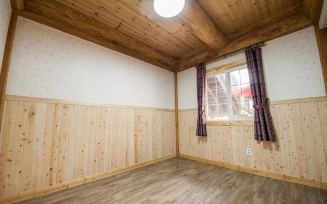 Boryeong Bulbitmaroo Pension