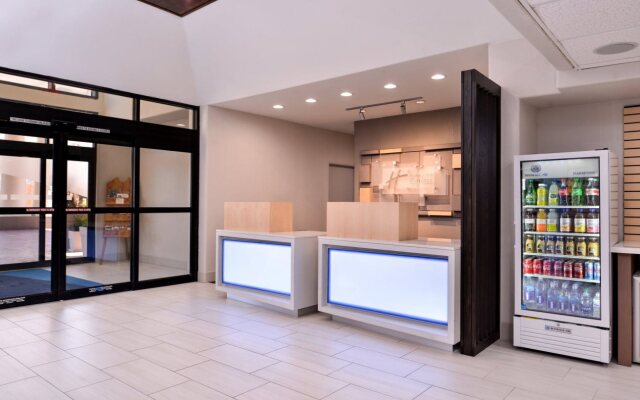 Holiday Inn Express Hotel & Suites Elgin