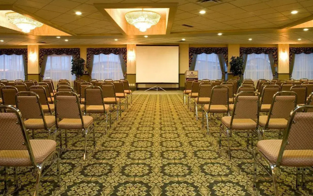 Holiday Inn Sherwood Park Conference Ctr