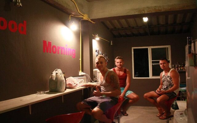 Monkey Samui Hostel