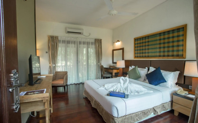 Tunamaya Beach & Spa Resort
