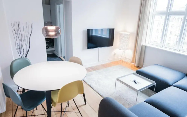 Beautiful 2-bed in Great Location