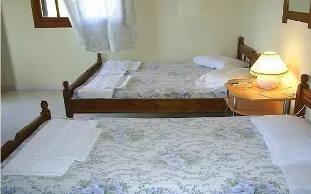 Anthipi Rooms