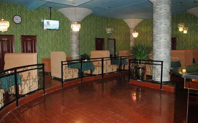 Greentree Inn