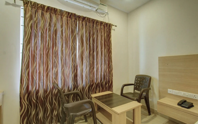 OYO 26739 Arasu Regency