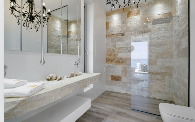 Ici - you are Here - Breathtaking View