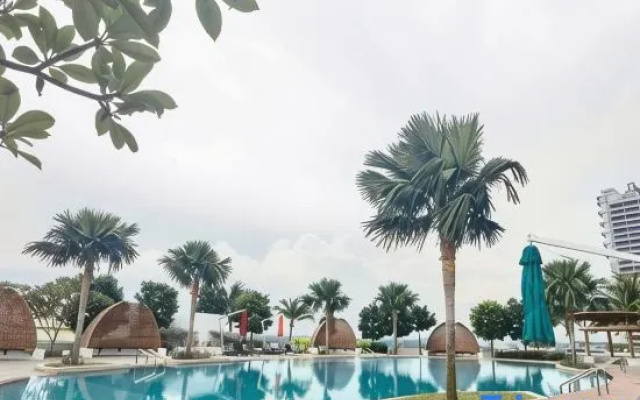 Almas Suites Homestay ByStay – Pool – Iskandar Puteri