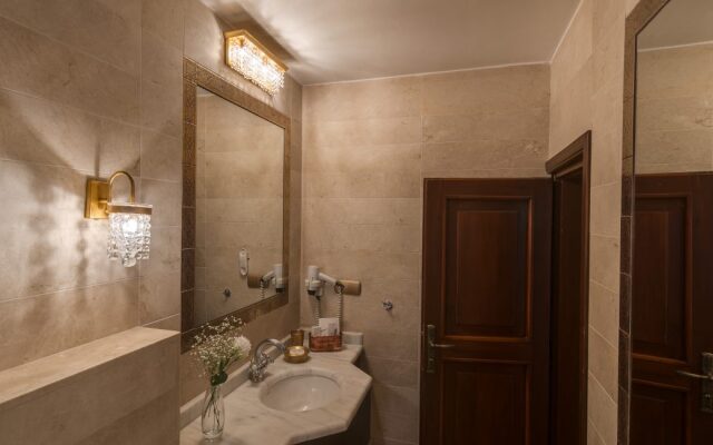 Tuvana Hotel - Special Class