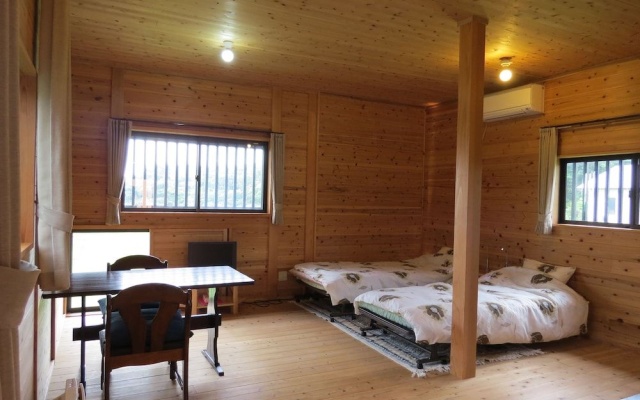 Cottage Orange House Yakushima – Guest Rooms – Yakushima