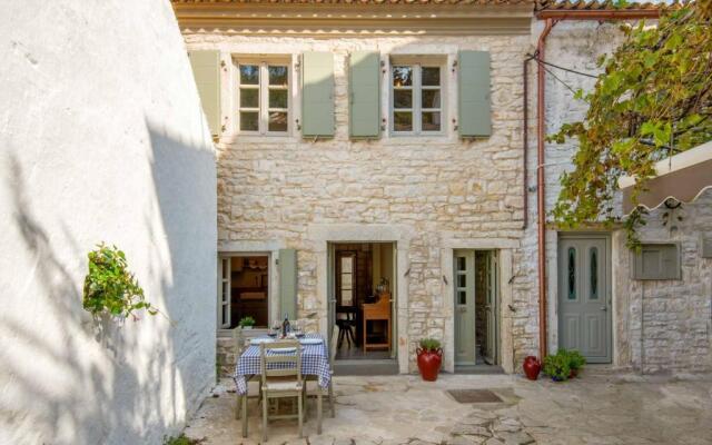 Lakka Stone House 1