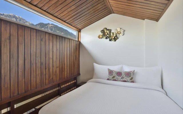 Justa Grand View Resort & Spa, Manali