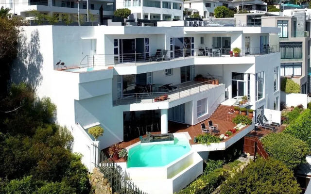 Camps Bay Terrace Penthouse