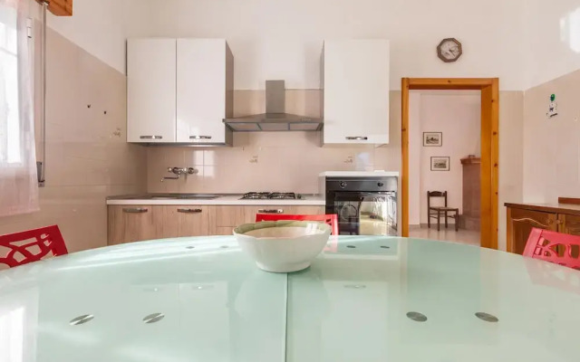 2671 Villetta Holly by Barbarhouse