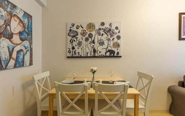 Cozy Flat Near Nisantasi and Trendy Attractions