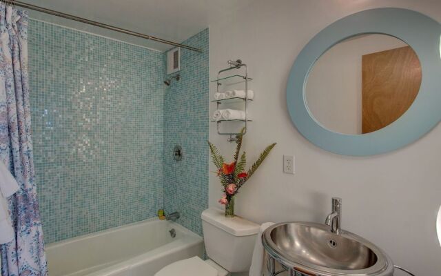 Mauna Loa Shores #405 1 Bedroom Condo By Redawning