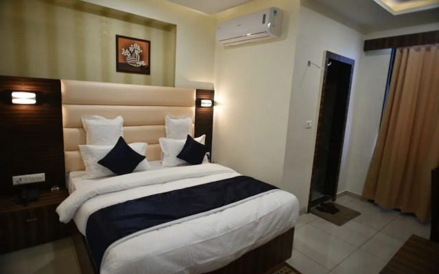 Hotel Royal Residency by FabHotels
