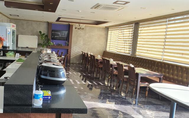Modern business hotel