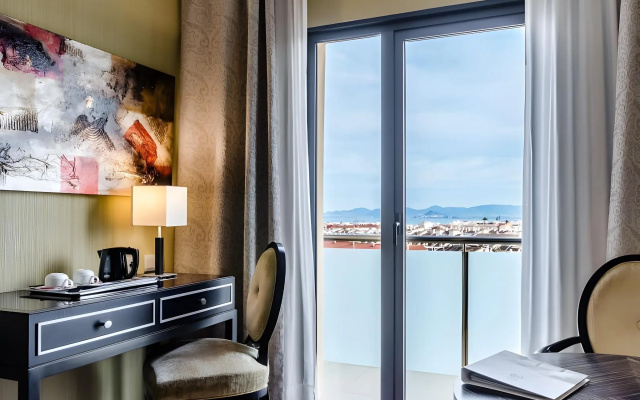 Hotel 525